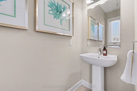 Photo 8 at 633 Geranium Walk, Stittsville (North), Stittsville