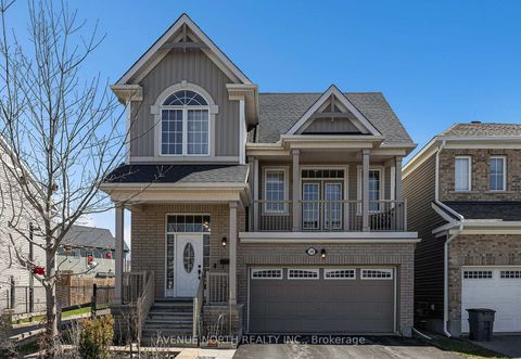 Photo 3 at 30 Solaris Drive, Emerald Meadows/Trailwest, Kanata