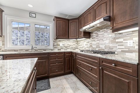 Photo 13 at 30 Solaris Drive, Emerald Meadows/Trailwest, Kanata