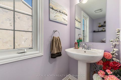 Photo 16 at 30 Solaris Drive, Emerald Meadows/Trailwest, Kanata