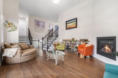 Photo 19 at 30 Solaris Drive, Emerald Meadows/Trailwest, Kanata