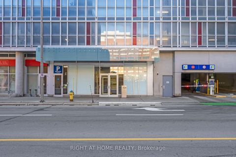 Photo 1 at 2010 - 324 Laurier Avenue W, Ottawa Centre