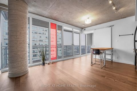 Photo 8 at 2010 - 324 Laurier Avenue W, Ottawa Centre