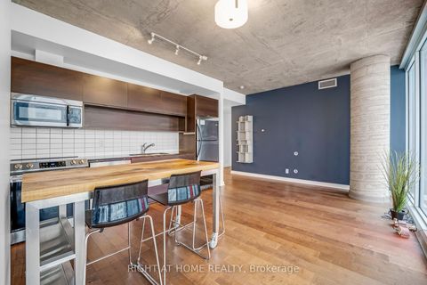 Photo 10 at 2010 - 324 Laurier Avenue W, Ottawa Centre