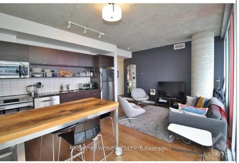 Photo 11 at 2010 - 324 Laurier Avenue W, Ottawa Centre