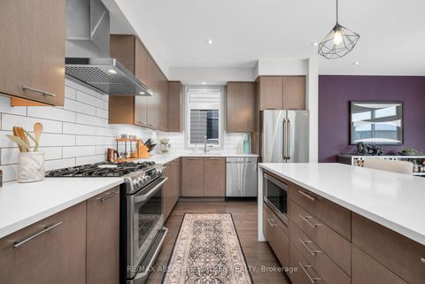 Photo 10 at 149 Stonemeadow Drive, Bridlewood, Kanata