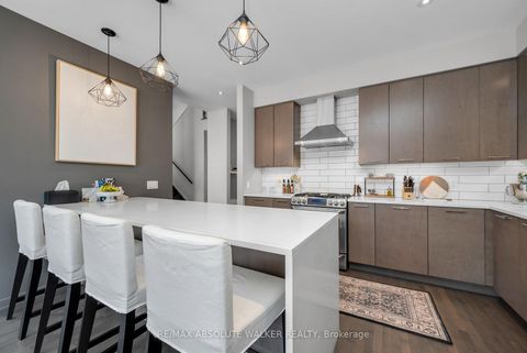 Photo 13 at 149 Stonemeadow Drive, Bridlewood, Kanata