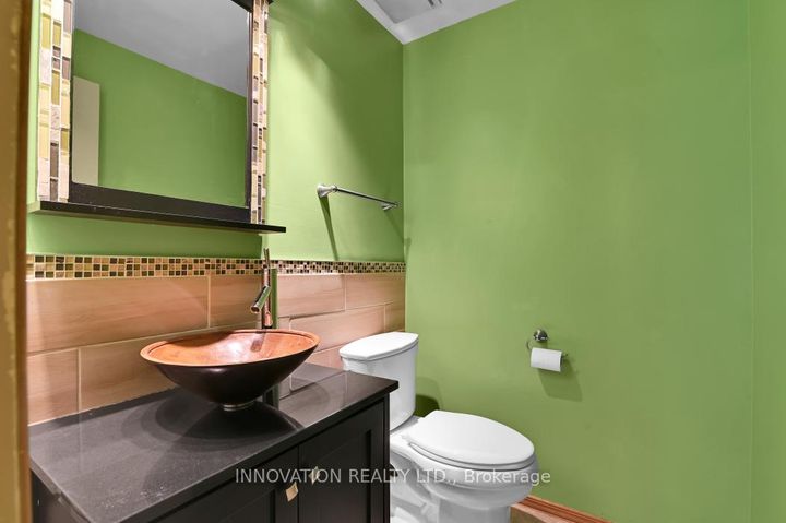 Photo 7 at 152 Burnetts Grove Circle, Nepean (Pheasant Run), Ottawa