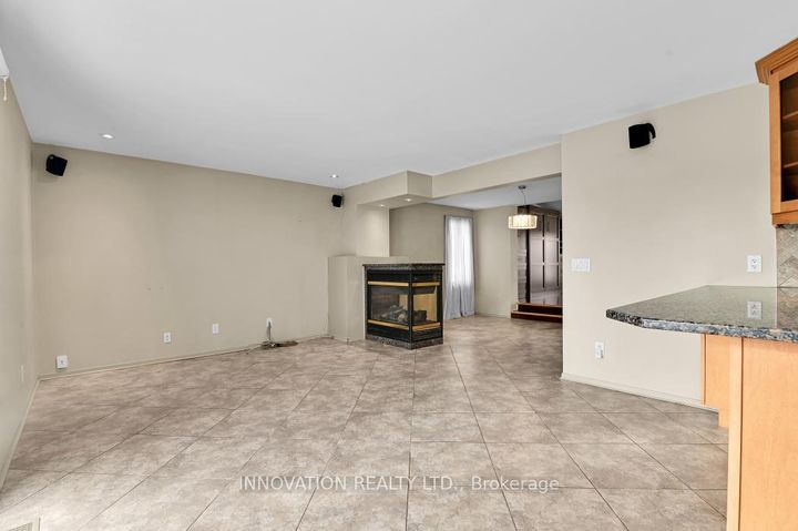 Photo 12 at 152 Burnetts Grove Circle, Nepean (Pheasant Run), Ottawa