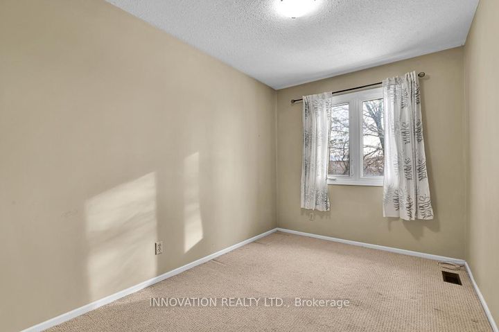 Photo 20 at 152 Burnetts Grove Circle, Nepean (Pheasant Run), Ottawa