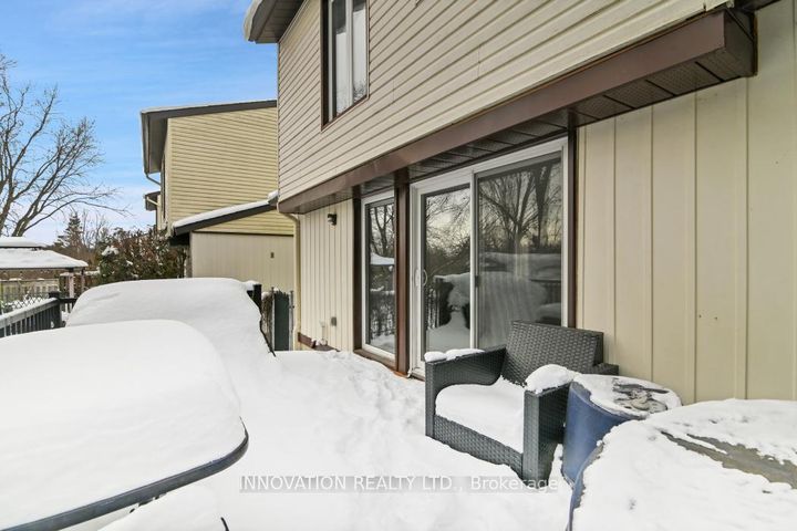 Photo 29 at 152 Burnetts Grove Circle, Nepean (Pheasant Run), Ottawa
