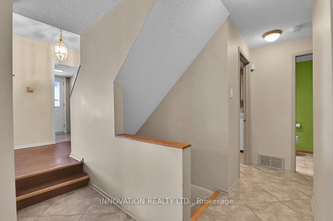 Photo 5 at 152 Burnetts Grove Circle, Nepean (Pheasant Run), Ottawa
