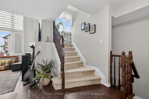 Photo 21 at 360 Galston Private, Mer Bleue/Bradley Estates/Anderson Park, Orleans