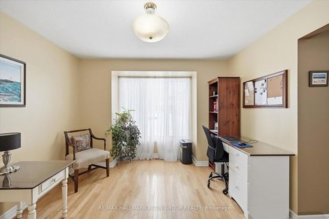 Photo 11 at 6093 Des Treflieres Gardens, Chapel Hill, Orleans