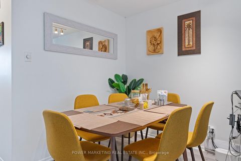 Photo 10 at B - 6702 Jeanne D'arc Boulevard N, Convent Glen North, Orleans