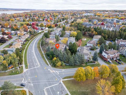 Photo 26 at B - 6702 Jeanne D'arc Boulevard N, Convent Glen North, Orleans