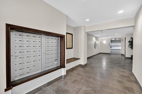 Photo 3 at 306 - 141 Potts Private, Notting Hill/Summerside, Orleans