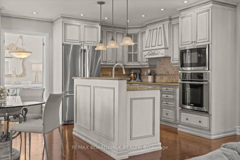 Photo 15 at 1367 Talcy Crescent, Fallingbrook/Ridgemount, Orleans