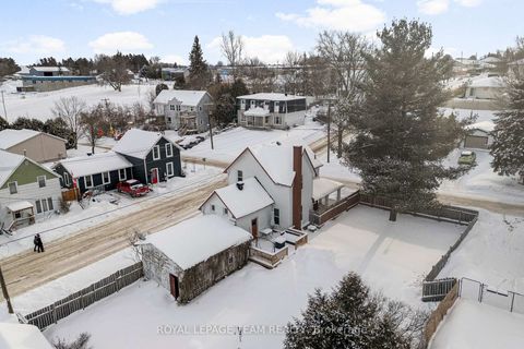 Photo 5 at 48 Havey Street, Arnprior