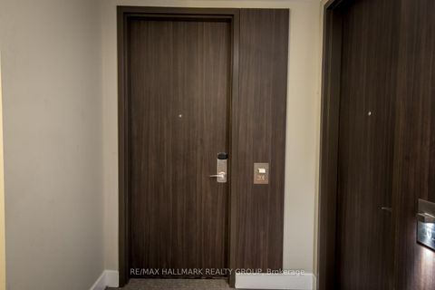 Photo 3 at 201 - 300 Lisgar Street, Ottawa Centre