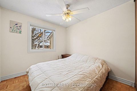 Photo 12 at 100 - 1145 D'erable Place, Convent Glen North, Orleans