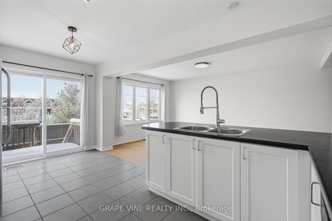 Photo 12 at 582 Meadowcreek Circle, Emerald Meadows/Trailwest, Kanata