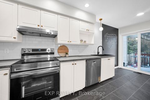 Photo 10 at 30 Drysdale Street, Beaverbrook, Kanata