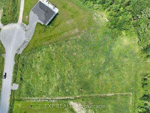 Photo 7 at 26 Nirmala Drive, Cumberland Estates, Orleans