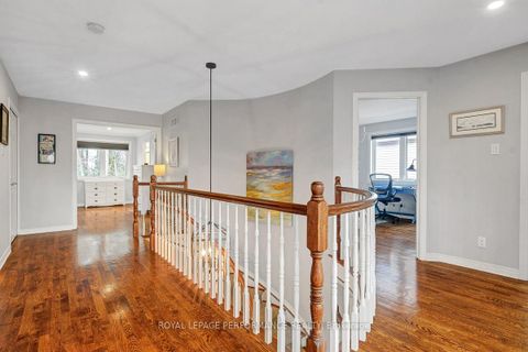 Photo 19 at 6164 Ravine Way, Hiawatha Park/Convent Glen, Orleans