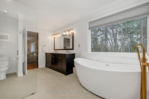 Photo 22 at 6164 Ravine Way, Hiawatha Park/Convent Glen, Orleans