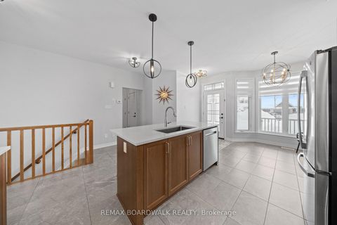 Photo 14 at 779 Keinouche Place, Camelot, Orleans