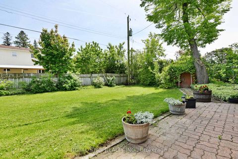 Photo 29 at 84 St Claire Avenue, Nepean (Meadowlands/St. Claire Gardens), Ottawa