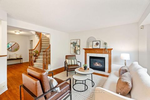 Photo 7 at 2 Sherring Crescent, Kanata Lakes/Heritage Hills, Kanata