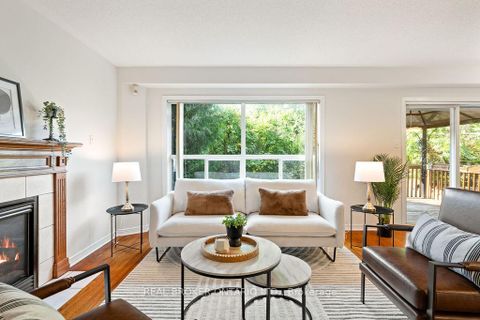 Photo 8 at 2 Sherring Crescent, Kanata Lakes/Heritage Hills, Kanata