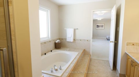 Photo 6 at 22 Appaloosa Drive N, Bridlewood, Kanata