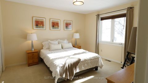 Photo 15 at 22 Appaloosa Drive N, Bridlewood, Kanata