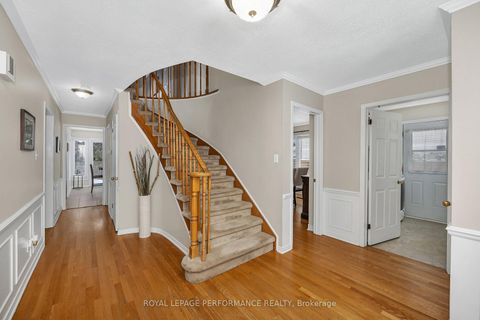 Photo 6 at 1391 Mountainside Crescent E, Bilberry Creek/Queenswood Heights, Orleans