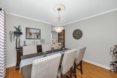 Photo 19 at 1391 Mountainside Crescent E, Bilberry Creek/Queenswood Heights, Orleans