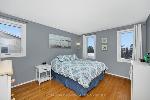 Photo 29 at 1391 Mountainside Crescent E, Bilberry Creek/Queenswood Heights, Orleans