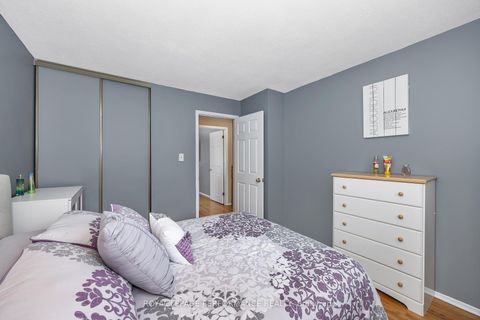 Photo 32 at 1391 Mountainside Crescent E, Bilberry Creek/Queenswood Heights, Orleans