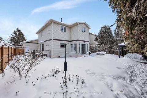 Photo 42 at 1391 Mountainside Crescent E, Bilberry Creek/Queenswood Heights, Orleans