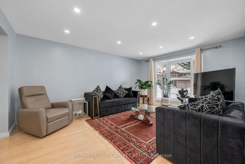 Photo 3 at 1849 Montereau Avenue, Chapel Hill, Orleans