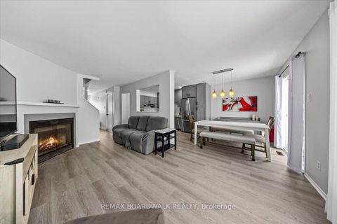 Photo 6 at 294 Valade Crescent, Fallingbrook/Pineridge, Orleans