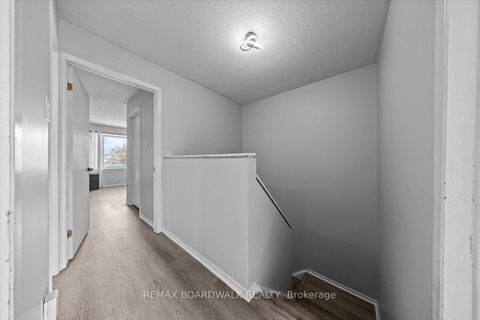 Photo 15 at 294 Valade Crescent, Fallingbrook/Pineridge, Orleans