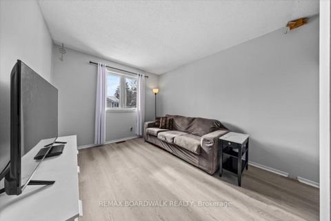 Photo 21 at 294 Valade Crescent, Fallingbrook/Pineridge, Orleans