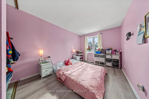 Photo 23 at 294 Valade Crescent, Fallingbrook/Pineridge, Orleans