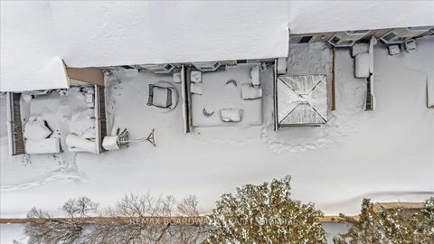 Photo 32 at 294 Valade Crescent, Fallingbrook/Pineridge, Orleans