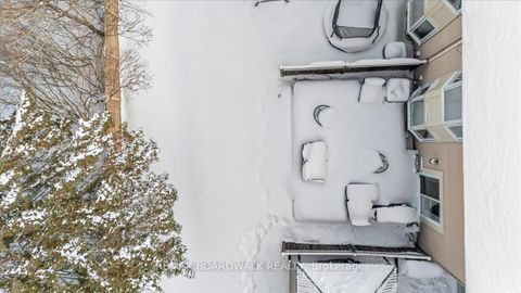 Photo 34 at 294 Valade Crescent, Fallingbrook/Pineridge, Orleans