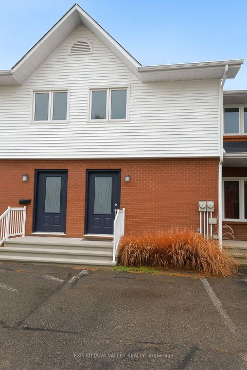 Photo 0 at 3 - 10 Charles Street, Arnprior