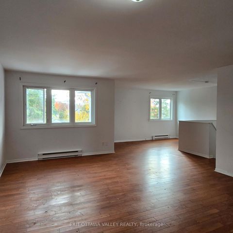 Photo 9 at 3 - 10 Charles Street, Arnprior